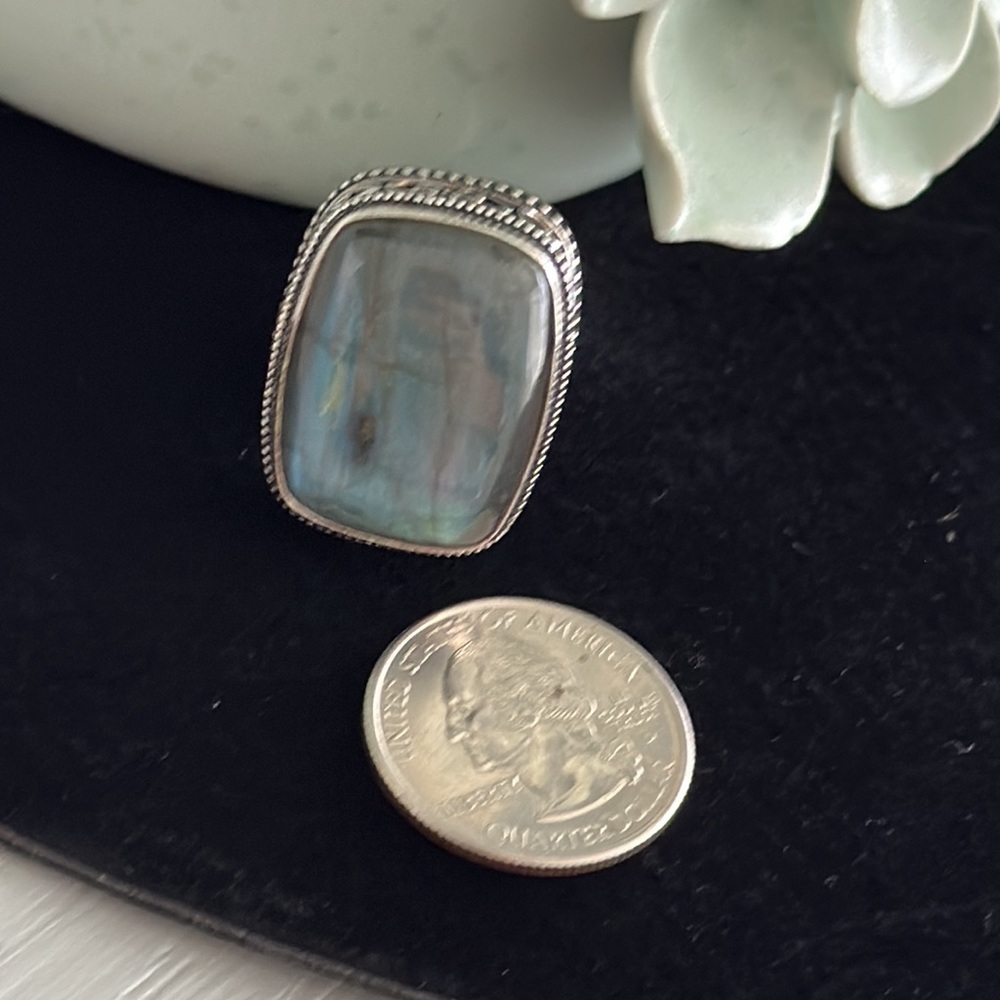Labradorite Ornate Rectangular Ring - image 6